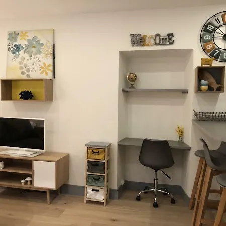 아파트 Riviera Home-jaures Garibaldi *
